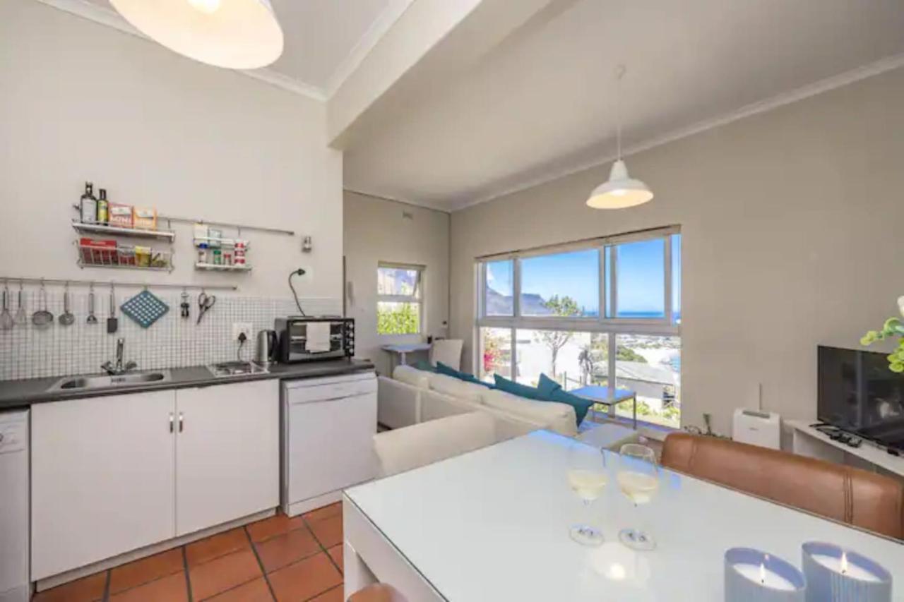 Holiday home Quaint In Clifton